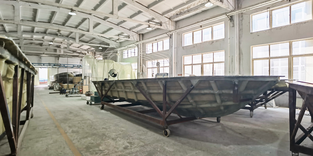 linha de produção de barco de fibra de vidro para fabricante de barco de pesca